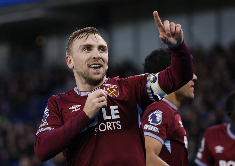 Owen khuyên Bowen nên ở lại Premier League, cho rằng anh có thể thay thế hoàn hảo Salah tại Liverpool