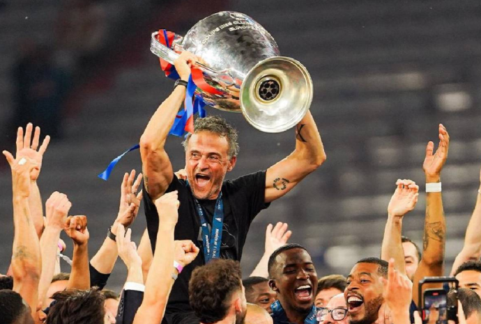 Luis Enrique hành trình của một HLV đặc biệt bóng đá thế giới