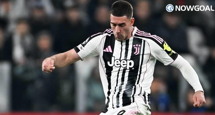 Juventus Faces Contract Dilemma as McKennie Talks Progress but Vlahovic Future Uncertain