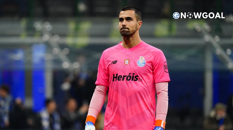 ​Manchester City considering Diogo Costa swoop