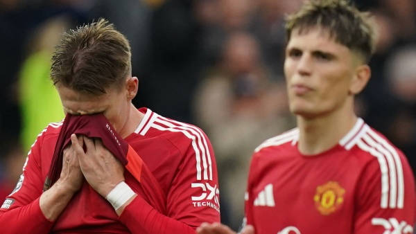 ​Man United thất bại đau đớn trước Brighton, Ten Hag thất vọng