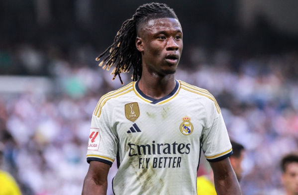 Ceballos và Camavinga không được bán tại Real Madrid