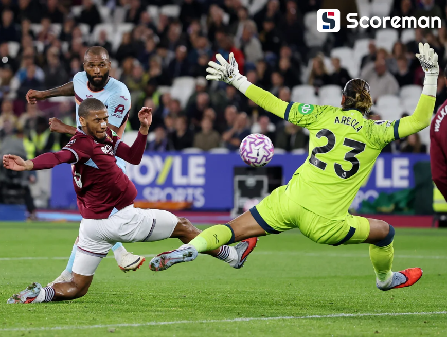 브렌트퍼드, 웨스트햄에 2-0 완승