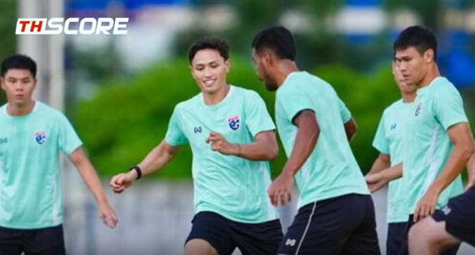 ช้างศึกซ้อมเข้มท้าฝน! ติวแท็กติกละเอียดเตรียมดวลสิงคโปร์ อาเซียนคัพ 2026 เลกสอง