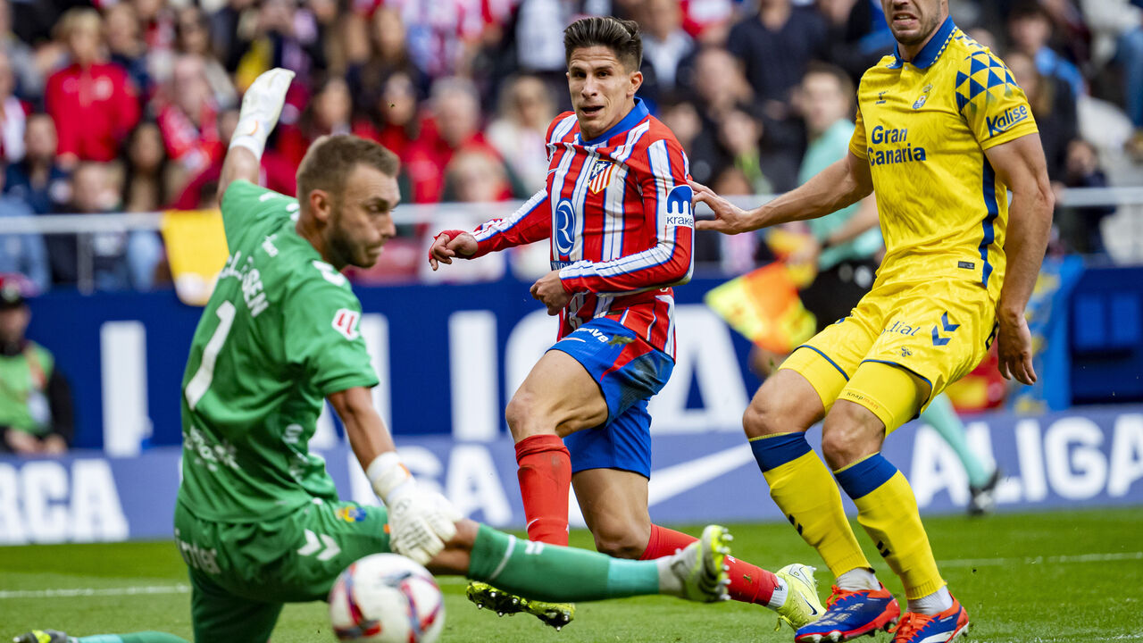 Diego Simeone Praises Son Giuliano's Growth Following First Atletico Goal
