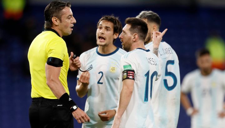 Copa America Final Referee's Tense Past with Lionel Messi