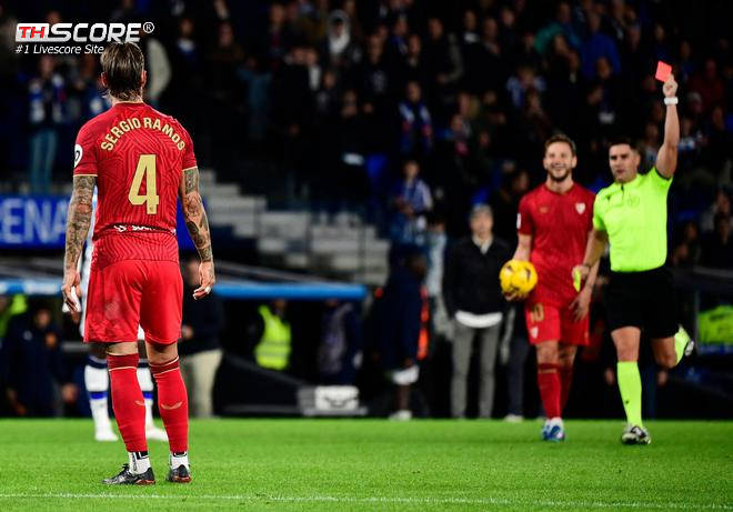 รามอสได้รับใบแดงใบที่ 30 ในอาชีพของเขา