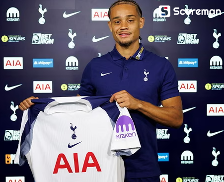 손흥민의 '토트넘 7번' 새 주인 생겼다…네덜란드 MF 사비 시몬스