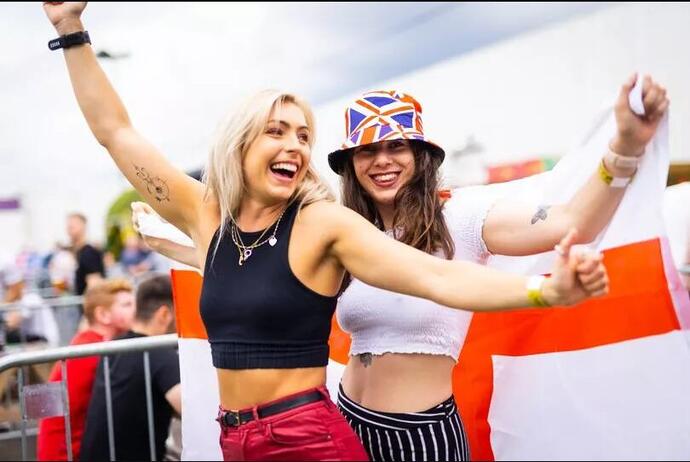 Beautiful Girl Fans in EURO2024