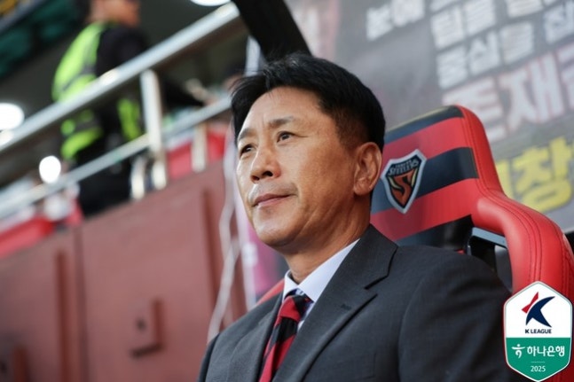 '2연패' 안양 vs '2연승' 포항, 선발 라인업 공개...모따-마테우스vs홍윤상-이호재