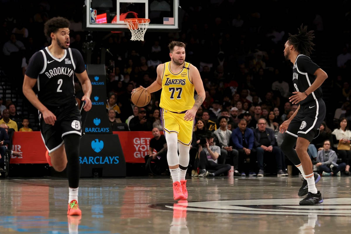 LeBron James vắng mặt, Lakers tiếc nuối thất bại trước Nets