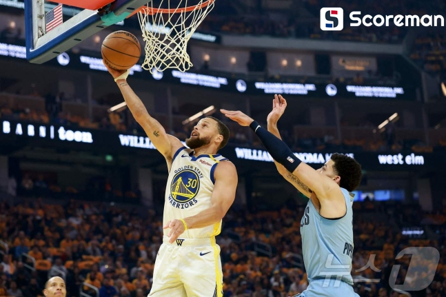 '커리&버틀러 75점 합작' 골든스테이트, 멤피스 꺾고 PO 1라운드 진출