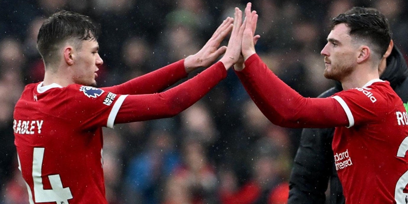 “ร็อบโบ้” เชื่อ “คอเนอร์ แบรดลีย์” ก้าวเป็นแข้งระดับท็อปได้ ข่าวฟุตบอล 2