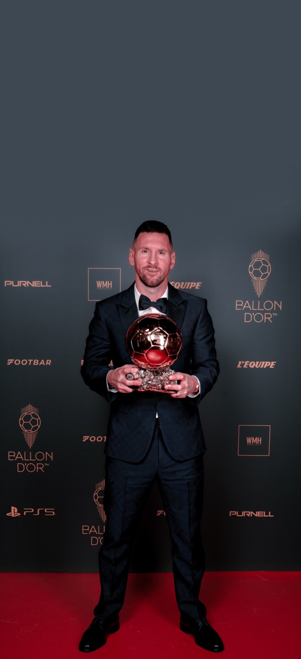 Lionel Messi giành danh hiệu Quả Bóng Vàng thứ 8 trong sự nghiệ