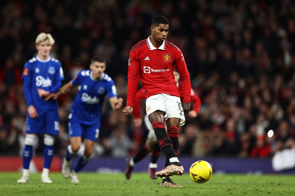 England FA Cup: Manchester United 3-1 Everton