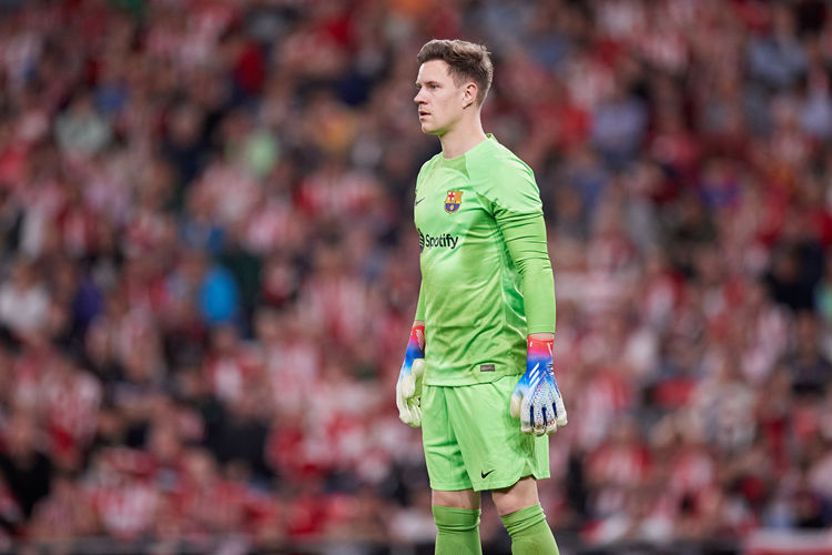 Mundo Deportivo: Ter Stegen đã có thể tập cùng Barca, nhưng phải chờ thêm khoảng 1 tháng nữa mới trở lại