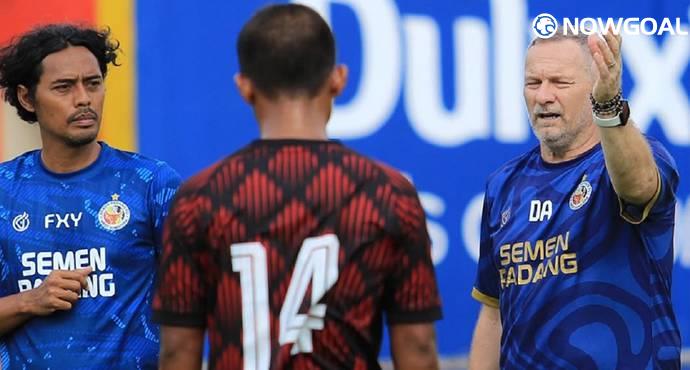 Semen Padang Parts Ways with Coach Dejan Antonic After Poor Run of Results