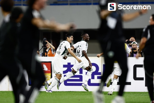 전북, 강원에 2-1 짜릿한 역전승…코리아컵 결승 진출