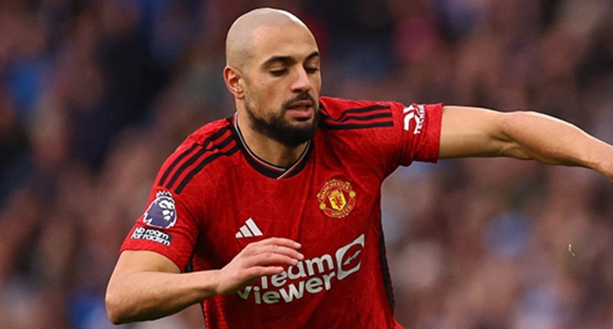 แฟนผียิ้ม “แมนยูฯ” ล็อกเป้า “4 แดนกลางตัวท็อป” แทนที่ “อัมราบัต” มี 1 รายลุ้นเซ็นฟรี