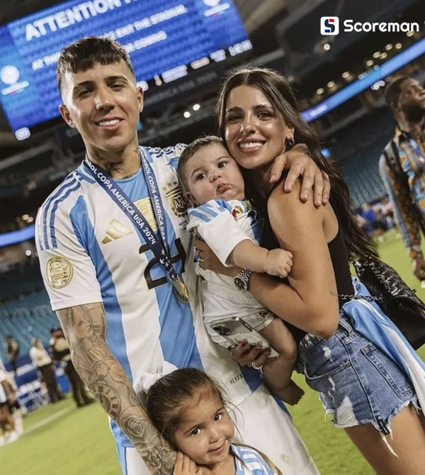 약혼녀 결별 후 폼 오른 1600억 사나이 엔조, 재결합 시그널