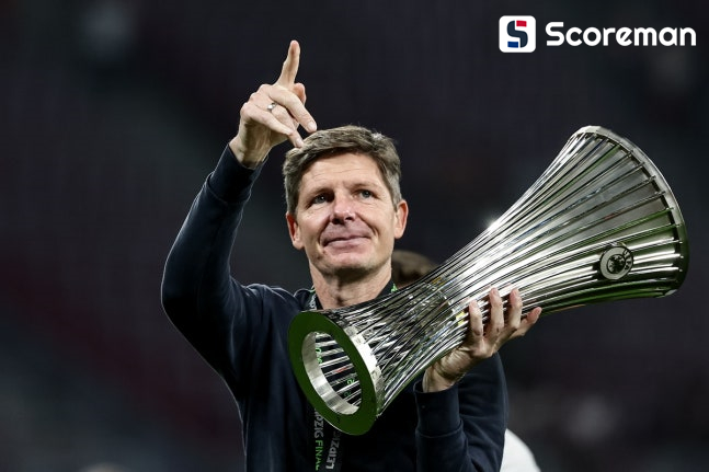 크리스탈 팰리스, UEFA 컨퍼런스리그 우승…121년 만에 첫 유럽대항전 정상