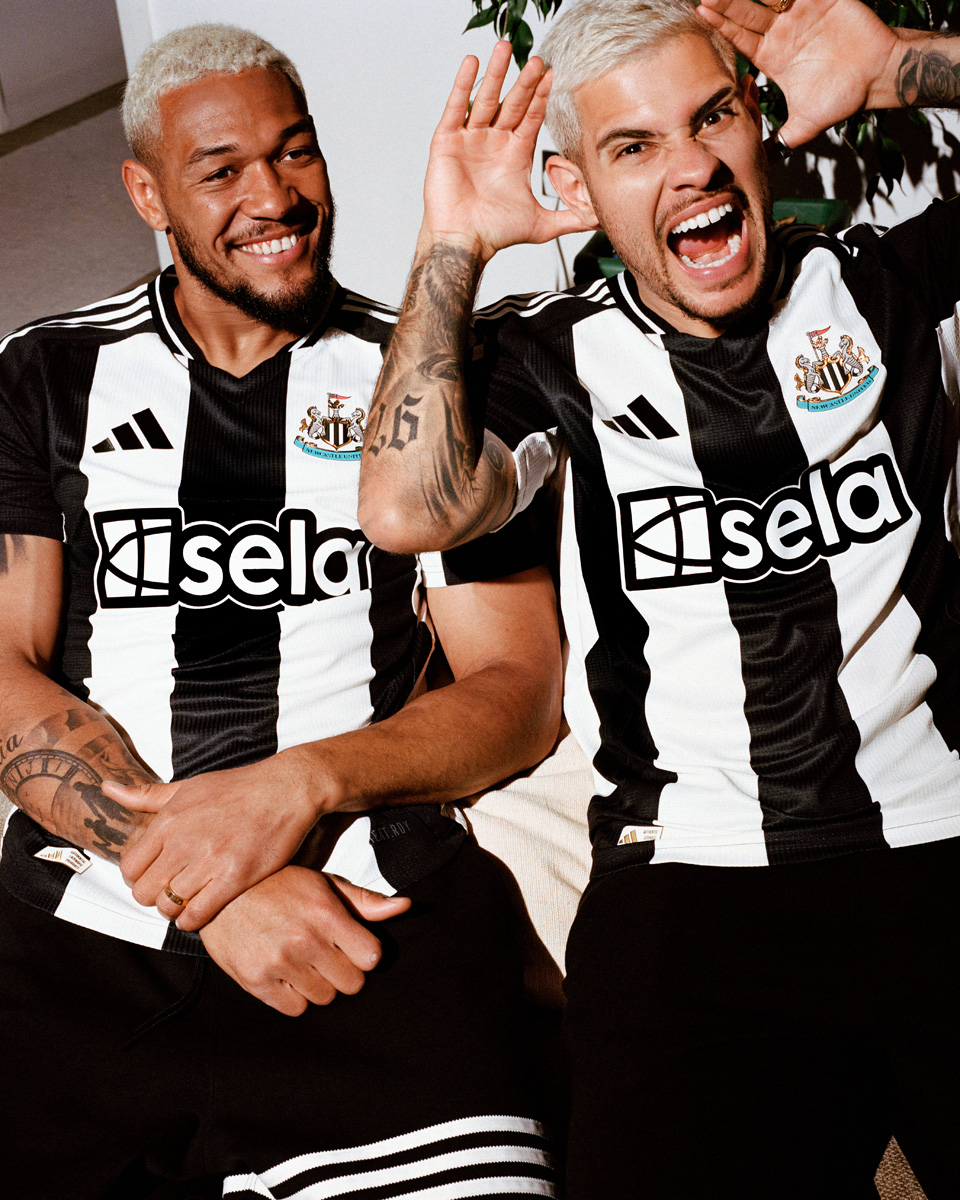 Áo thi đấu sân nhà Newcastle United cho mùa giải 2024-25