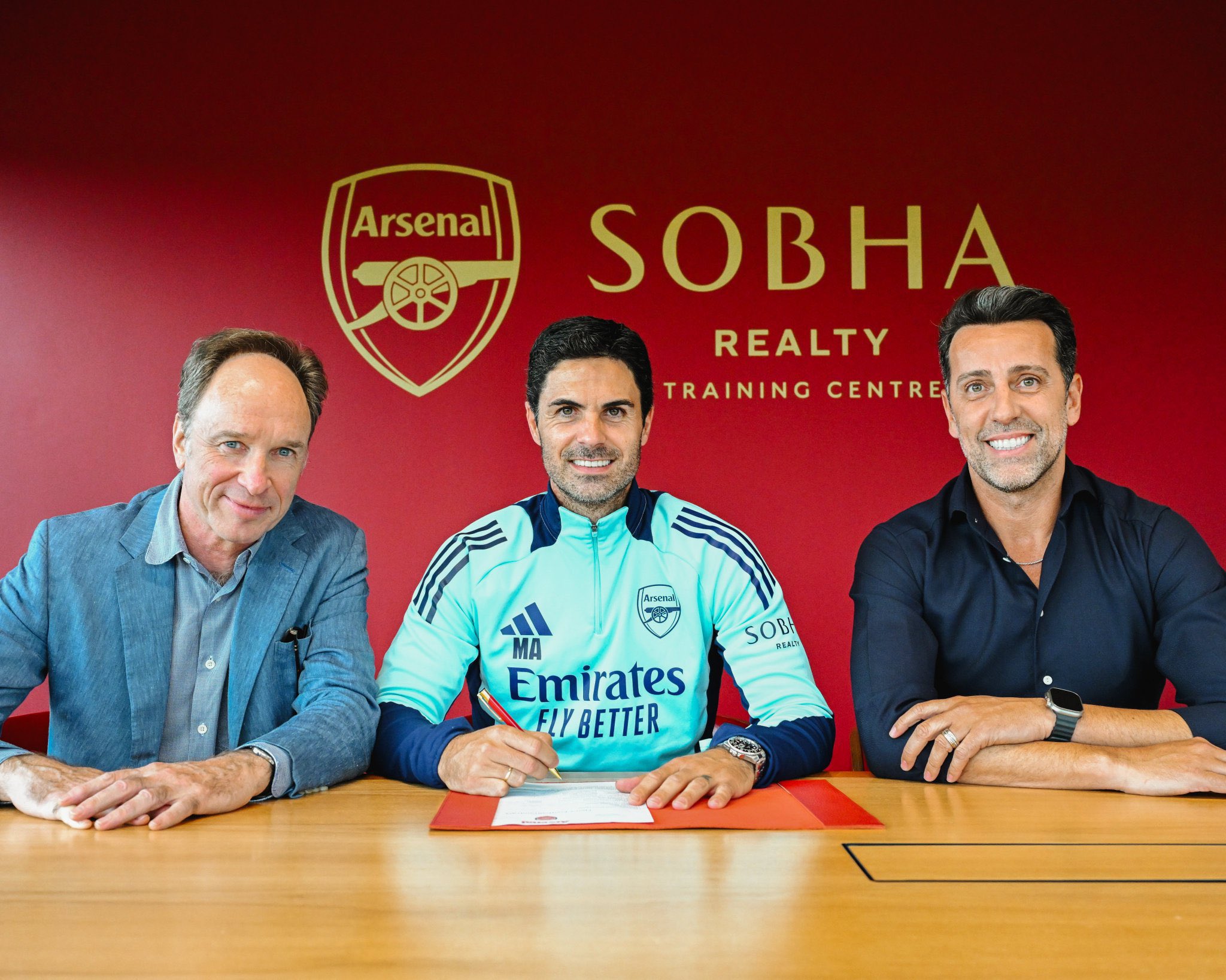 Arteta Commits Future to Arsenal with New Contract