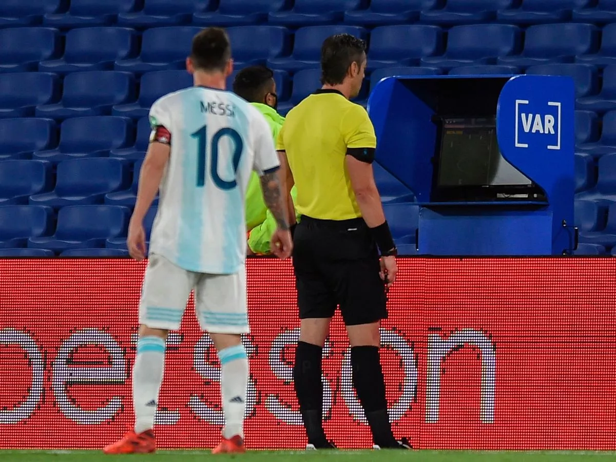 Copa America Final Referee's Tense Past with Lionel Messi
