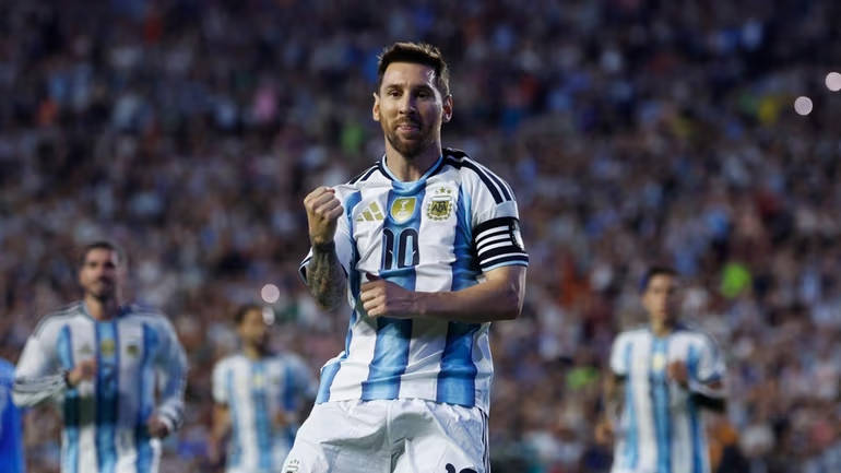 Argentina 3-0 Algeria | Messi lập hat-trick, nhà đương kim vô địch khởi đầu thuận lợi