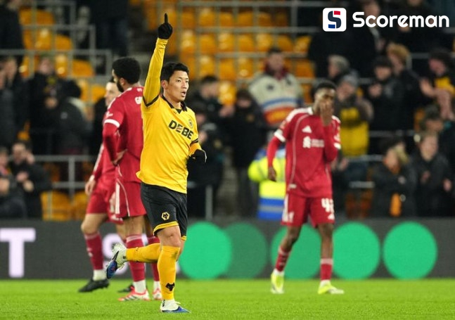 황희찬, 부상 복귀전서 시즌 3호골…울버햄튼, 리버풀에 1-3 완패, FA컵 16강 탈락