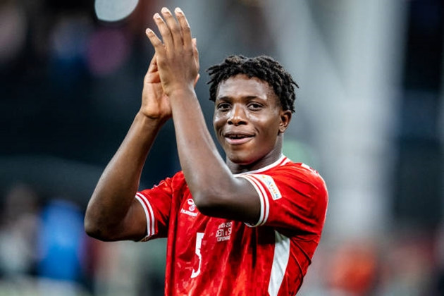 Chelsea nhắm đến 'máy chạy' của Serie A trong tháng 1