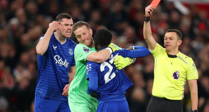 Dewsbury-Hall Strike and Pickford Heroics Seal Everton’s Dramatic 1-0 Win at Old Trafford