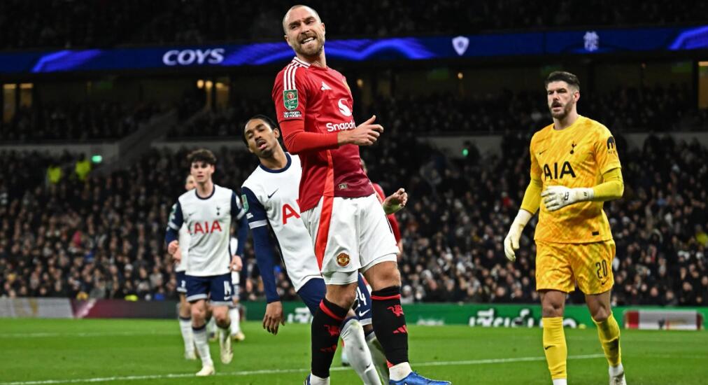 Tottenham beat Manchester United 4-3 in EFL Cup thriller, setting up semi-final against Liverpool