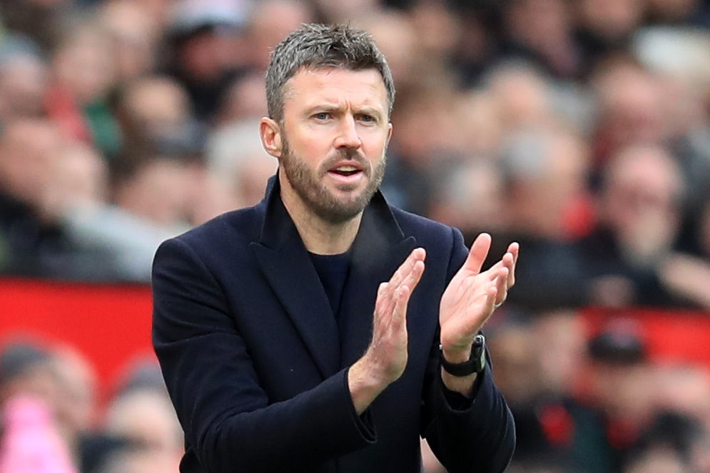 Ferdinand: Carrick xứng đáng được trao cơ hội, chỉ Enrique mới khiến tôi đổi ý