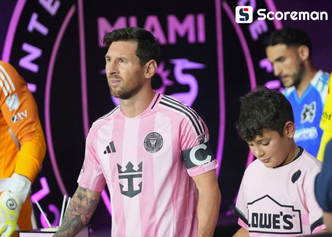 '축구의 신'메시, MLS 인터 마이애미와 재계약…2028년까지 동행