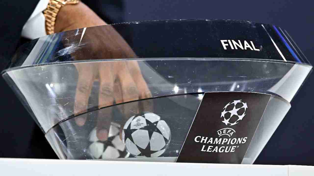 แมนฯ ซิตี้-ลิเวอร์พูล อาจชนตอ สรุปคู่แข่งที่ทุกทีมอาจเจอใน UCL รอบเพลย์ออฟ-รอบ 16 ทีม