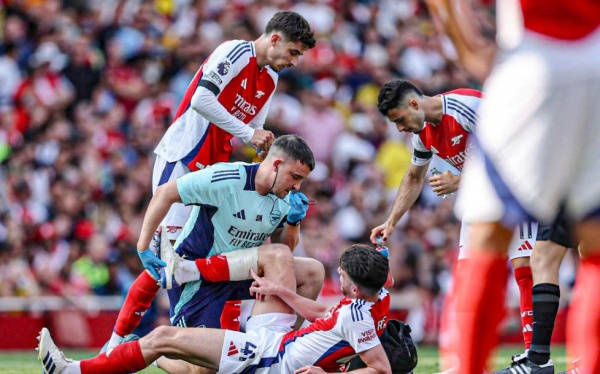 ​Declan Rice gặp vấn đề về thể lực sau chiến thắng trước Wolves