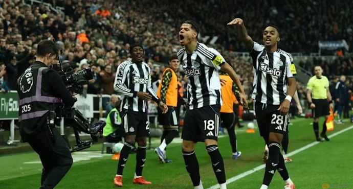 10-Man Newcastle Stun Manchester United with Late Osula Winner