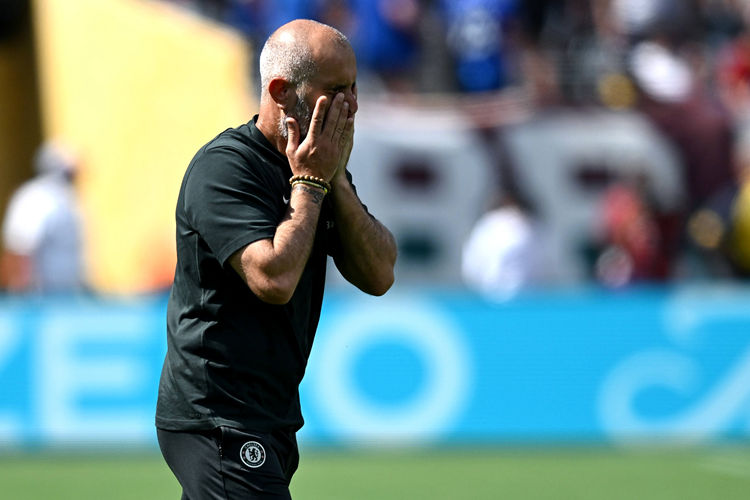 Sập bẫy tháng 12 một lần nữa! Chelsea tháng trước thảm bại 5 trận, năm nay 5 trận chỉ thắng 1