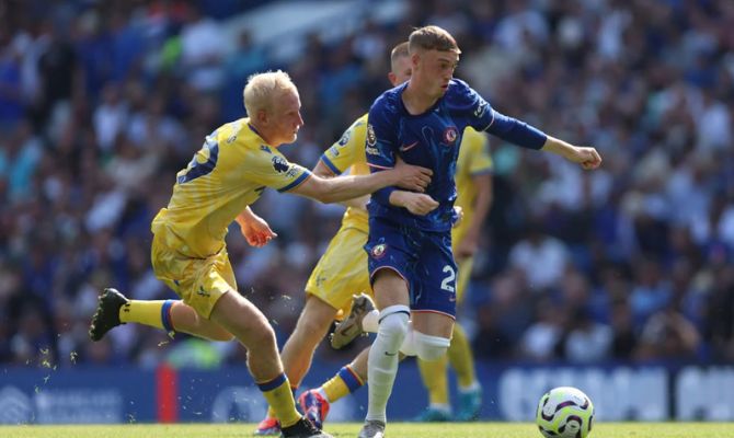 Chelsea Manager Calls for VAR Review After Controversial Decision