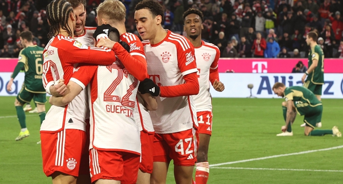 ไบเออร์ เลเวอร์คูเซิน 1-0 ยูเนี่ยน เบอร์ลิน ไม่แพ้มา 41 เกมในฤดูกาลนี้ นำบาเยิร์นอยู่ 16 แต้ม