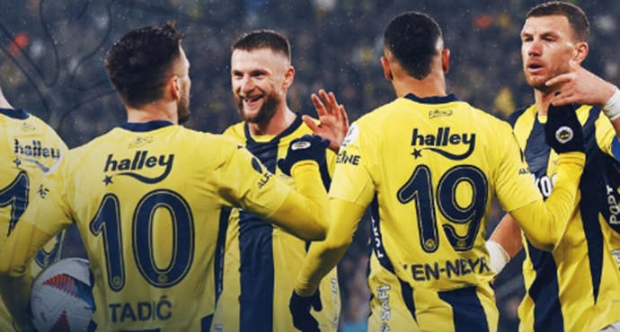 ไร้พ่าย 11 นัด! เฟเนร์บาห์เช่ชนะอันตัลยาสปอร์ 3-0 หลังจ่าฝูง 4 แต้ม