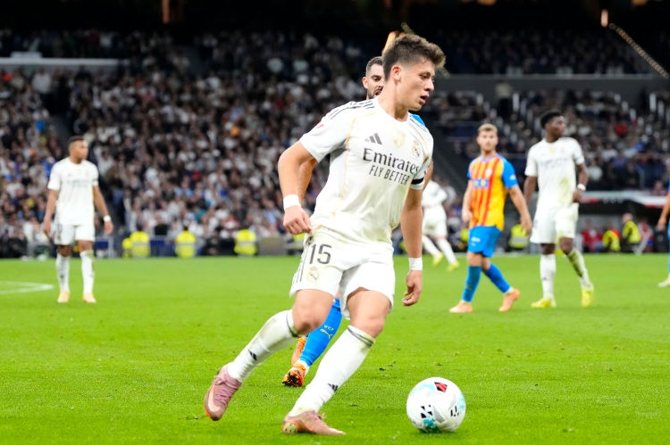 Nội bộ Real Madrid cho rằng Güler chưa sẵn sàng cho các trận đấu quan trọng