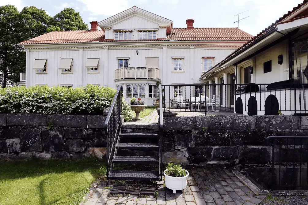 Biệt thự của HLV người Thụy Điển Eriksson được rao bán sau khi ông qua đời, trị giá khoảng 4,8 triệu bảng Anh