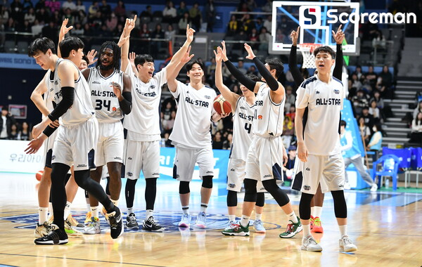 KBL '코치 챌린지' 도입, 2025-26시즌부터 팀당 3회...비디오 판독 통합
