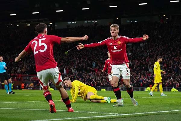 มีอาถรรพ์ ! เกร็ดก่อนเกม วิคตอเรีย พิลเซ่น พบ แมนยู