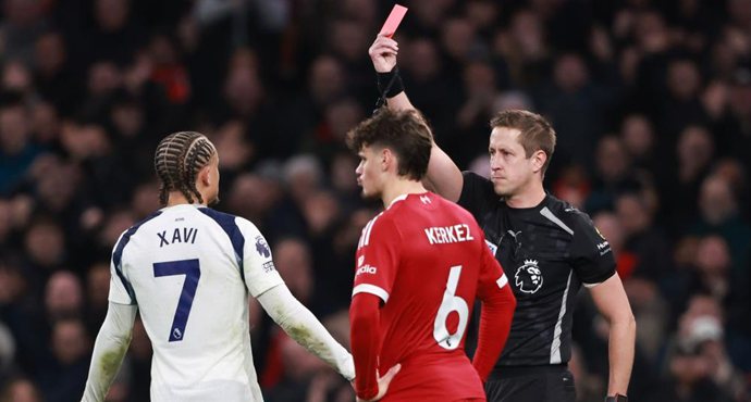 พรีเมียร์ลีก - ท็อตแน่ม 1-2 ลิเวอร์พูล