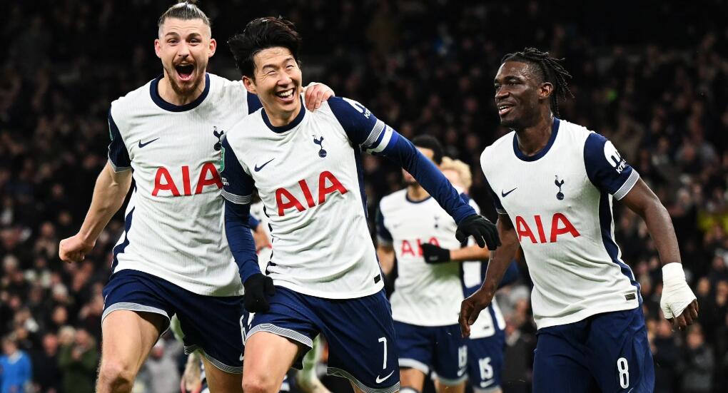 Tottenham beat Manchester United 4-3 in EFL Cup thriller, setting up semi-final against Liverpool