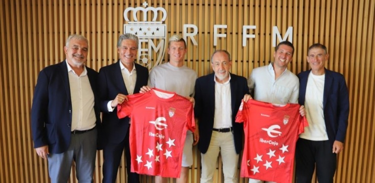 Kroos mở câu lạc bộ mang tên mình ở Madrid