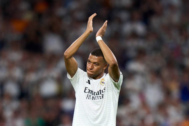 Mbappe từ chối hòa giải với PSG